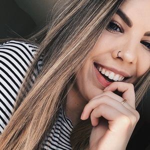 Meet your Posher, Anne!